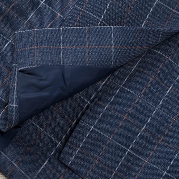 Oyster Bay Two Piece Suit Set - Picture 2 of 7